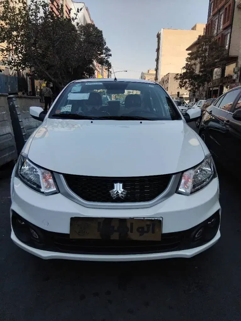 ساینا s//ساینا دو گانه// تحویل فوری|خودرو سواری و وانت|تهران, صادقیه|دیوار