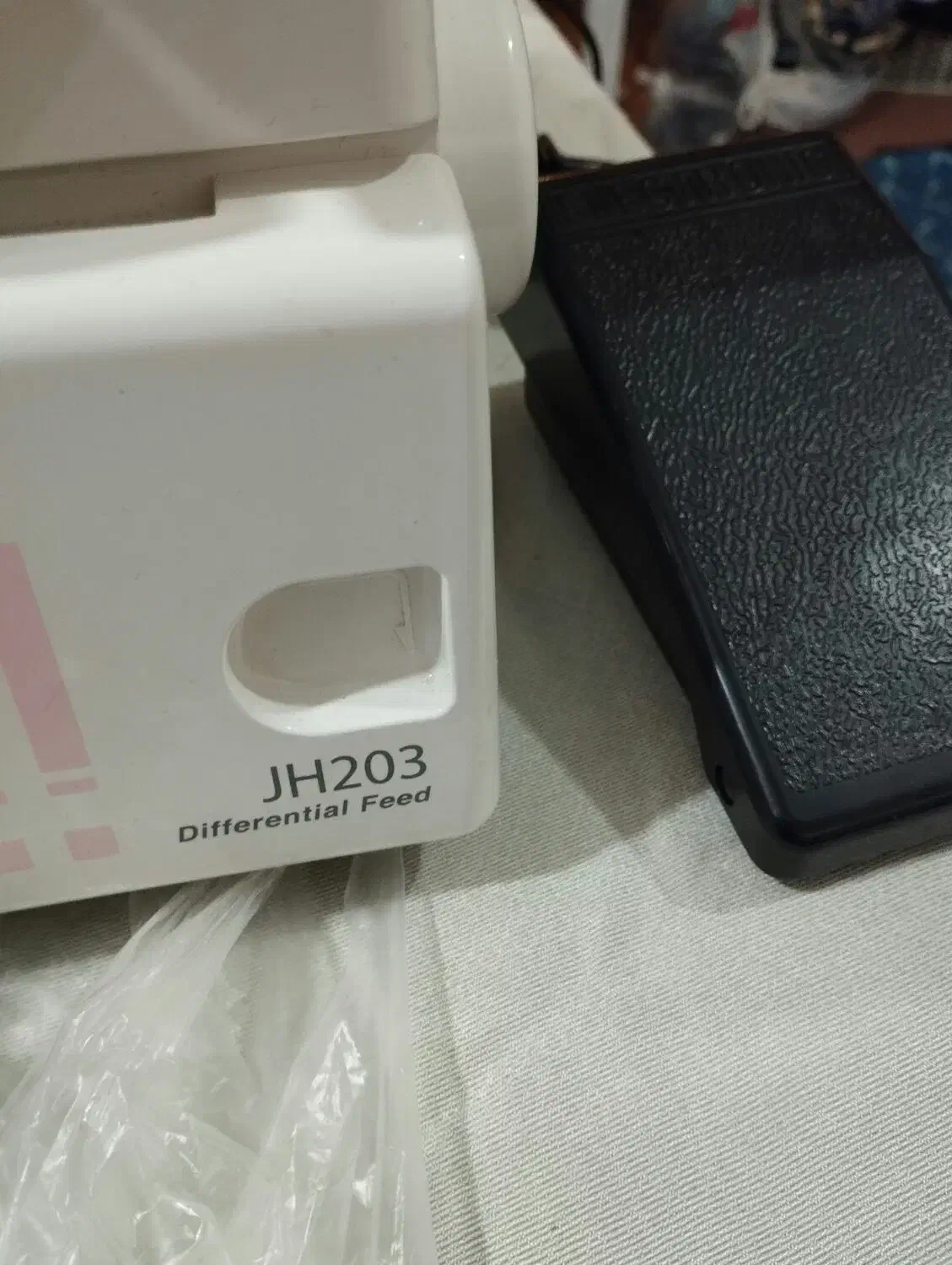 چرخ سردوز چهار نخ اصل تایوان|چرخ خیاطی و ریسندگی|بیرجند, |دیوار