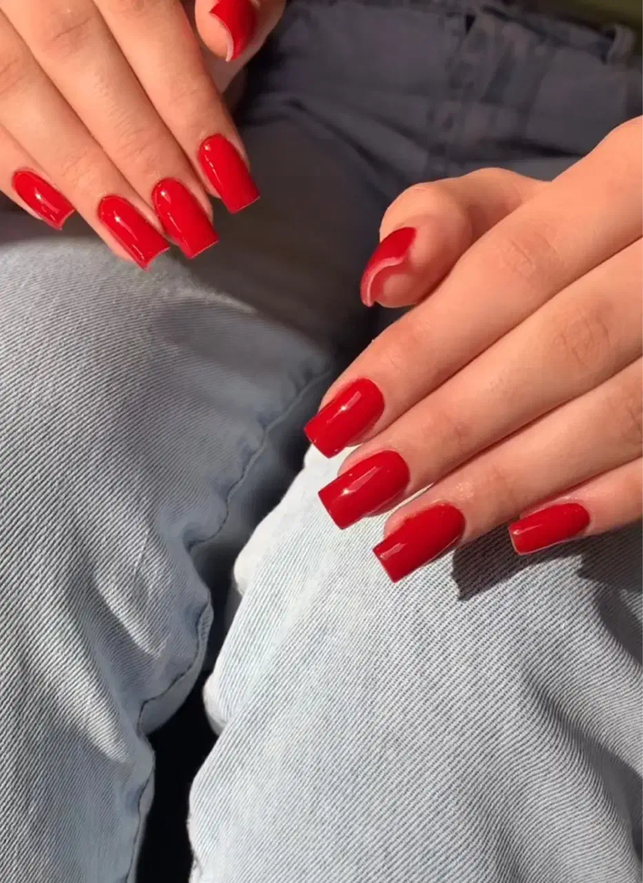 کاشت ناخن با نازلترین قیمت|خدمات آرایشگری و زیبایی|صدرا-فارس, فاز ۱|دیوار