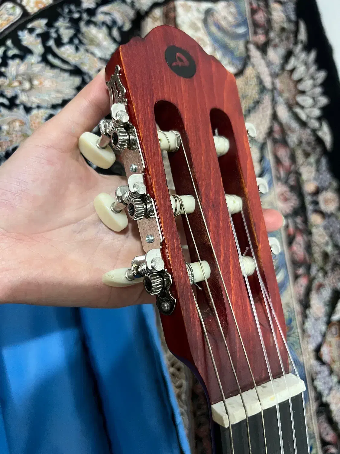 گیتار ماتاع پور۴|گیتار، بیس، امپلیفایر|بانه, |دیوار