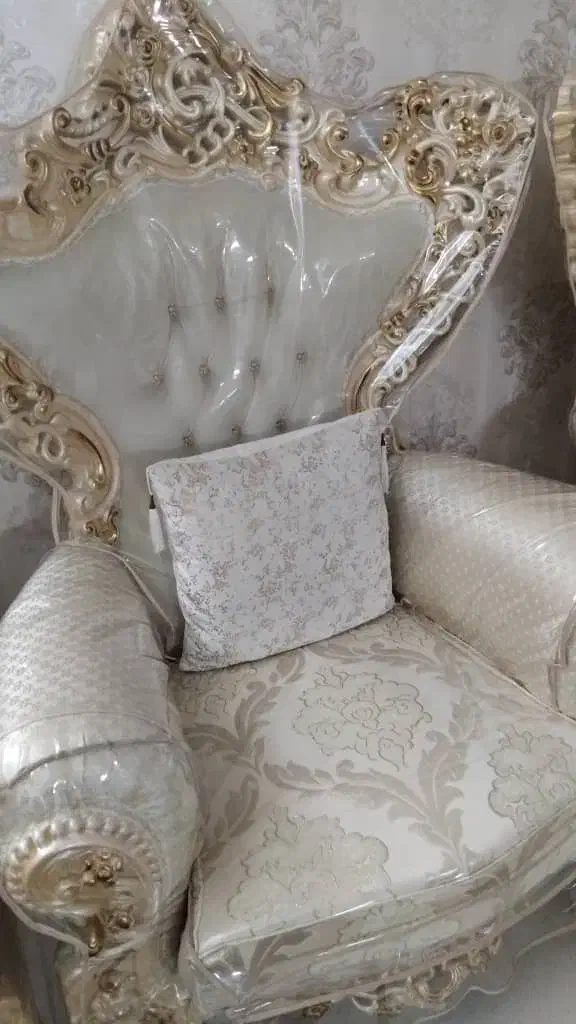 مبل ۹ نفره در حد نو سلطنتی|مبلمان خانگی و میز عسلی|شاهدشهر, |دیوار