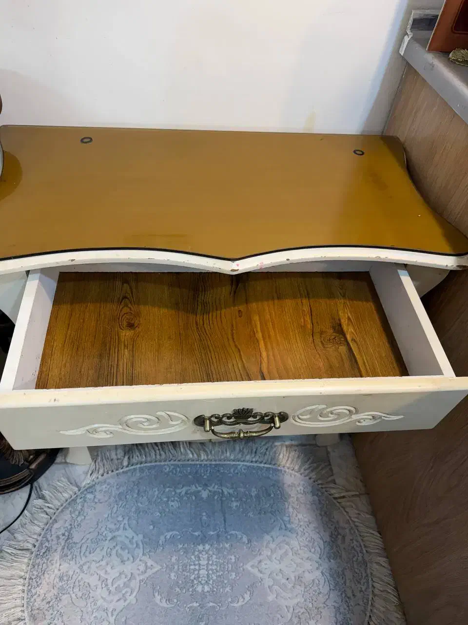 کنسول چوبی مخملی|بوفه، ویترین، کنسول|تهران, مجیدیه|دیوار