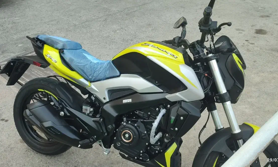 دومینار۴۰۳ با بیمه|موتورسیکلت|مشهد, حرم مطهر رضوی|دیوار