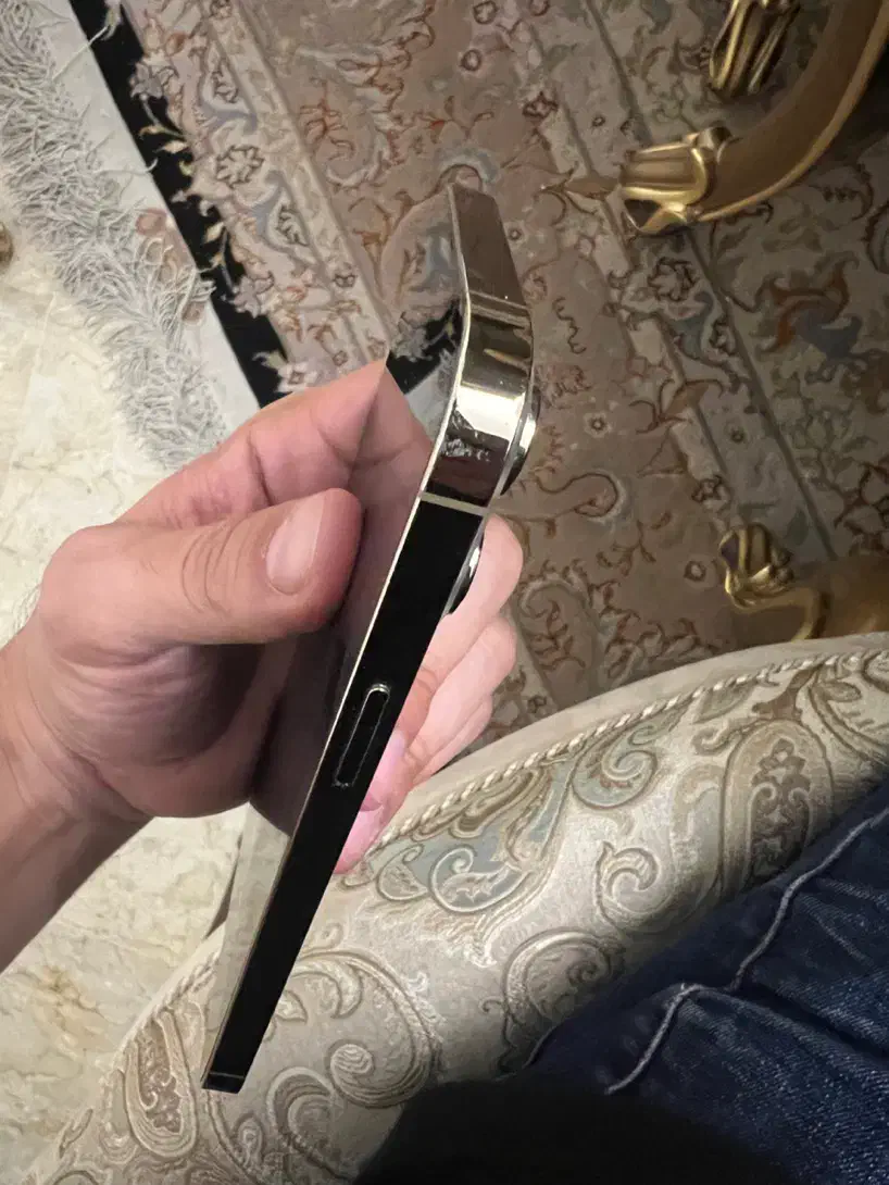 13 promax 256 Gold|موبایل|تهران,  امام زاده قاسم (نیاوران)|دیوار