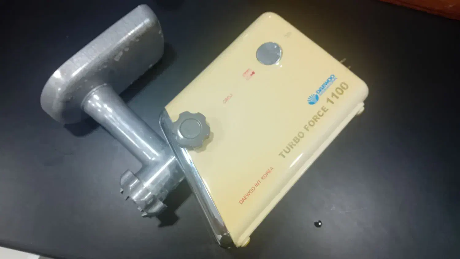 چرخ گوشت|سایر لوازم برقی|نیشابور, بنیاد شهید|دیوار