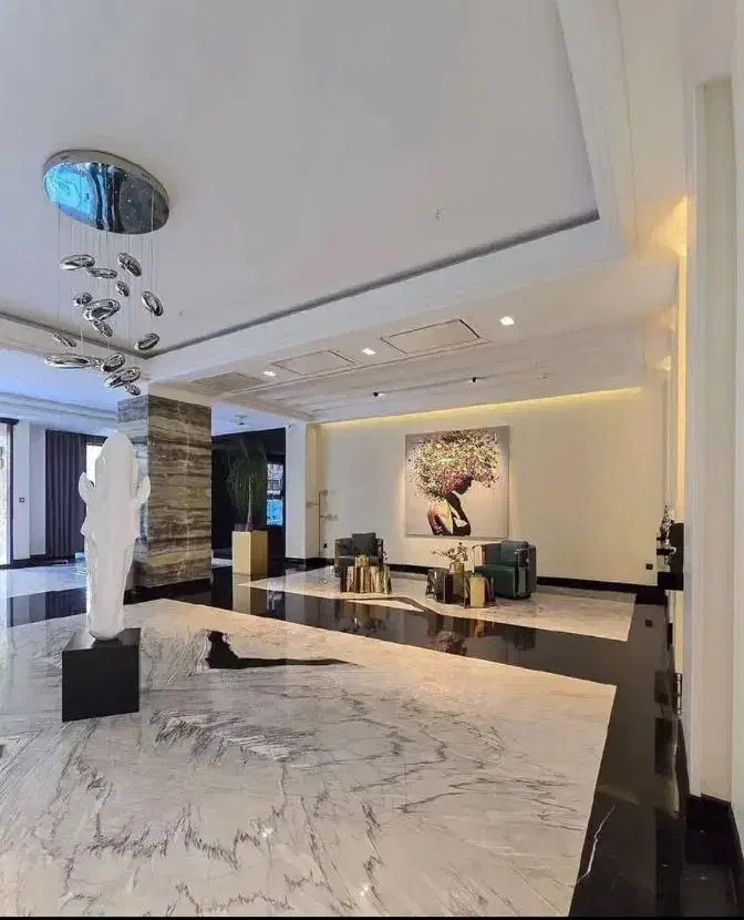 300متر/4خواب/نوسازکلیدنخورد/مشاعات هتلی/تکواحدی