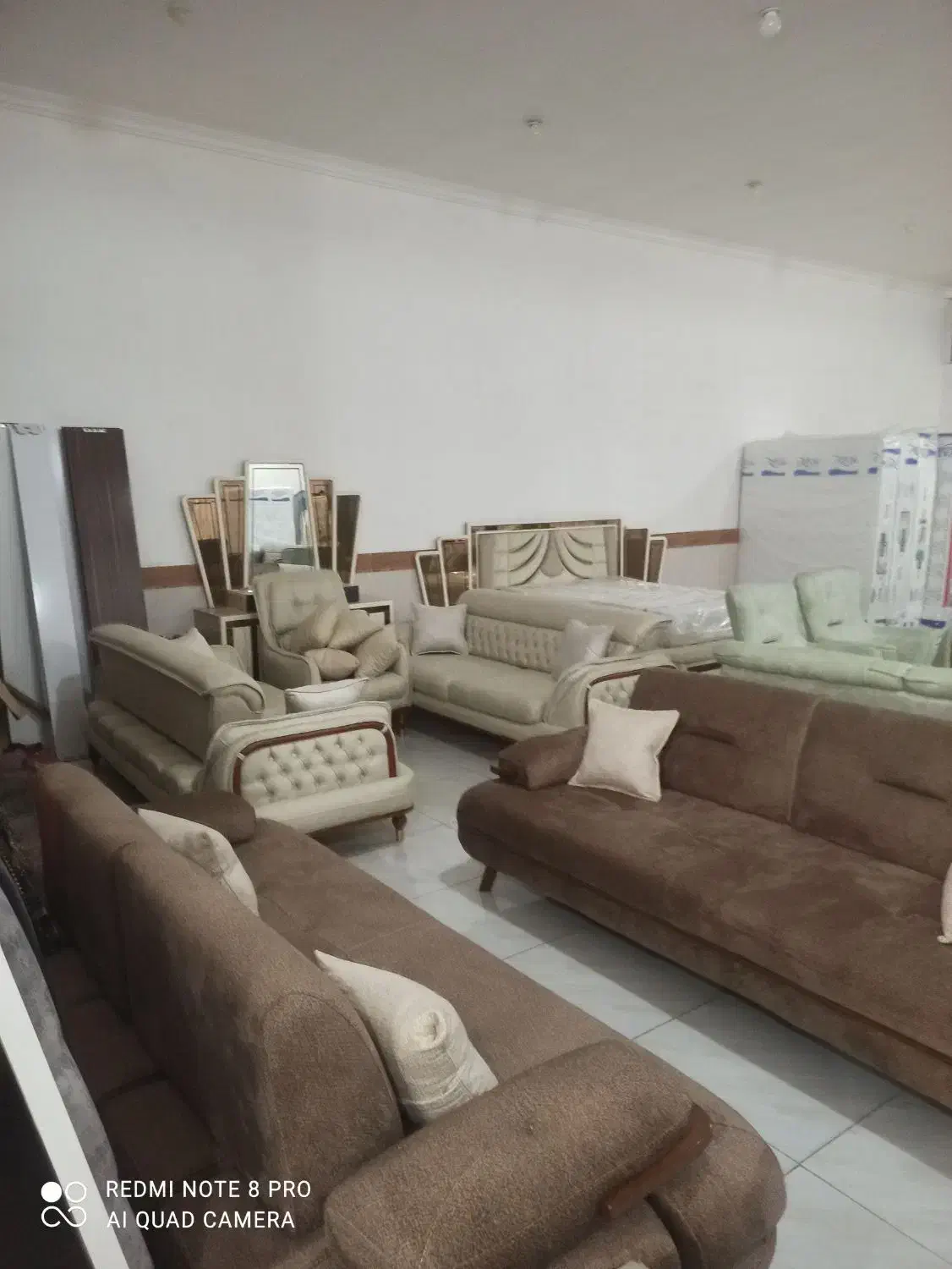 نیازمند فروشنده|استخدام بازاریابی و فروش|نقده, |دیوار