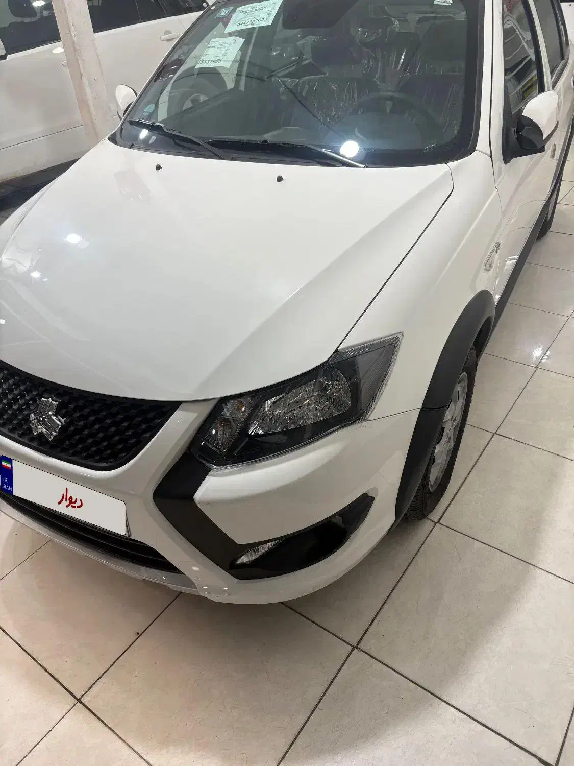 کوییک ار اس سفید مشکی صفر کیلومتر|خودرو سواری و وانت|یزد, |دیوار