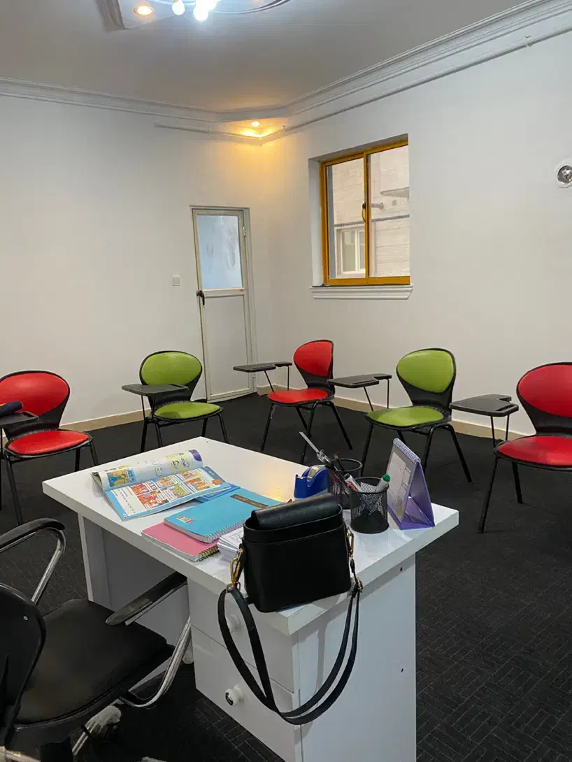 تدریس زبان انگلیسی|خدمات آموزشی|رشت, پل تالشان|دیوار