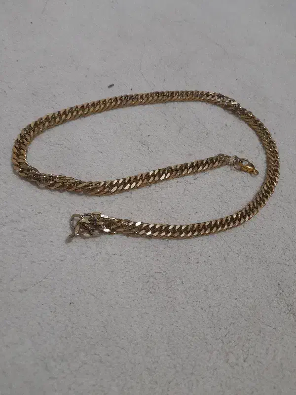 فروش گردنبند مردانه طلایی رنگ ثابت و تعدادی آچار|زیورآلات و اکسسوری|بجنورد, |دیوار