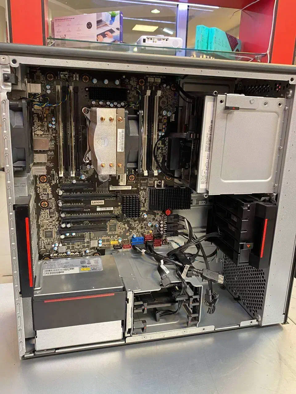 کیس ورک استیشن LENOVO مدل P520 گیمینگ و طراحی|رایانه رومیزی|مشهد, ارشاد|دیوار