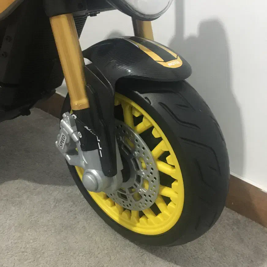 موتورشارژی|اسباب‌بازی بچه|صومعه‌سرا, |دیوار