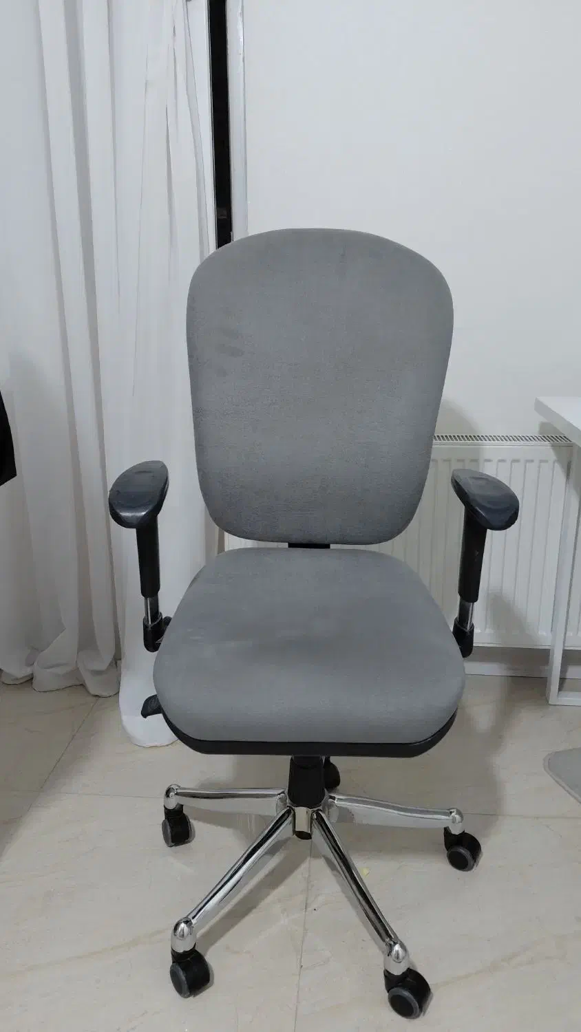 صندلی اداری راحت و باکیفیت برند رایانه صنعت|صندلی و نیمکت|قزوین, |دیوار