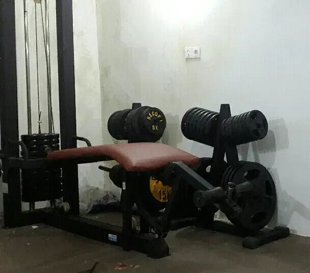وسایل بدنسازی وزنه و دستگاه|تجهیزات ورزشی|قروه, |دیوار
