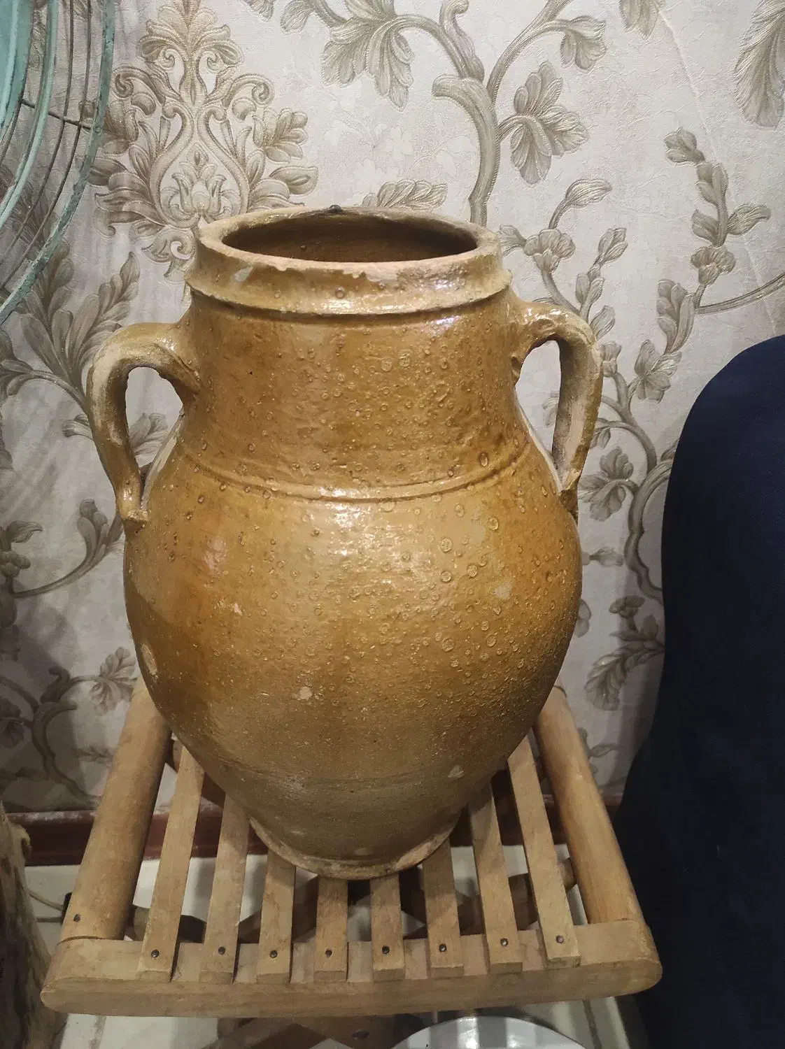 کوزه سفالی قدیمی|صنایع دستی و سایر لوازم تزئینی|محمدیه-قزوین, |دیوار