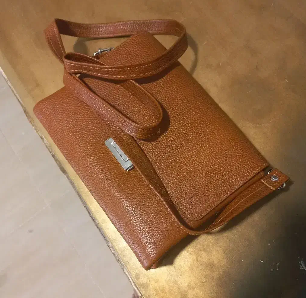 فروش کیف رودوشی زنانه تمام چرم|کیف، کفش، کمربند|یاسوج, |دیوار