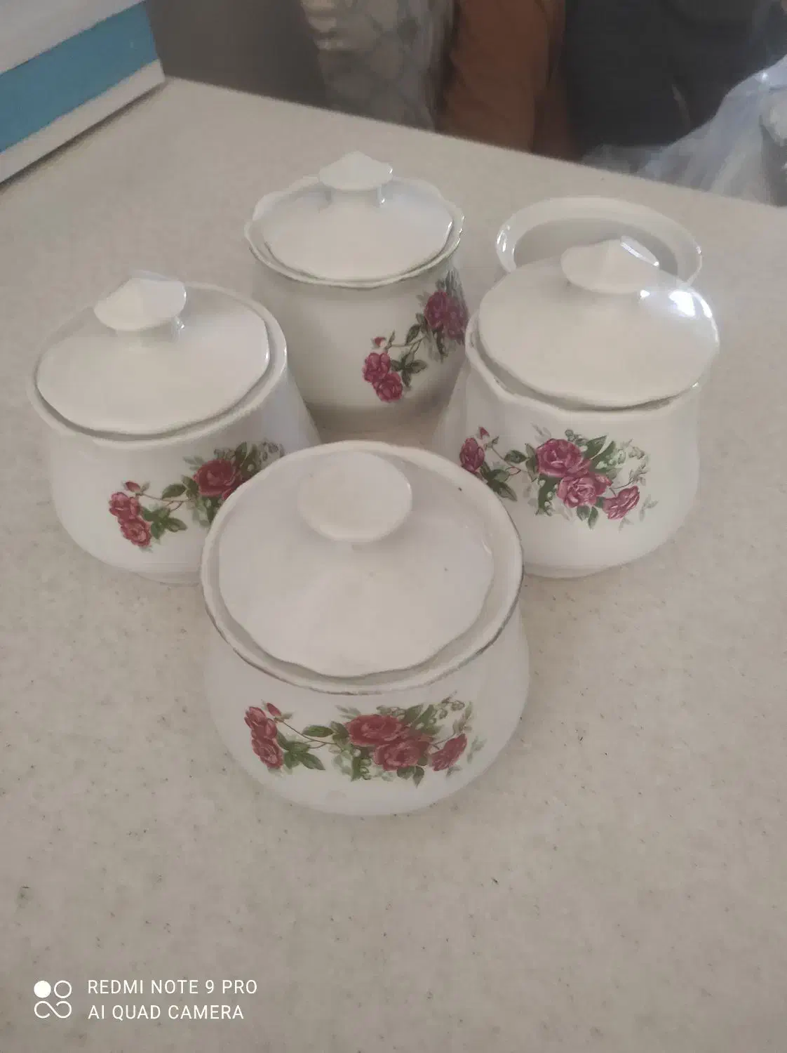 قندان گل سرخ|ظروف سرو و پذیرایی|تهران, شهرک فردوس (حسینی)|دیوار