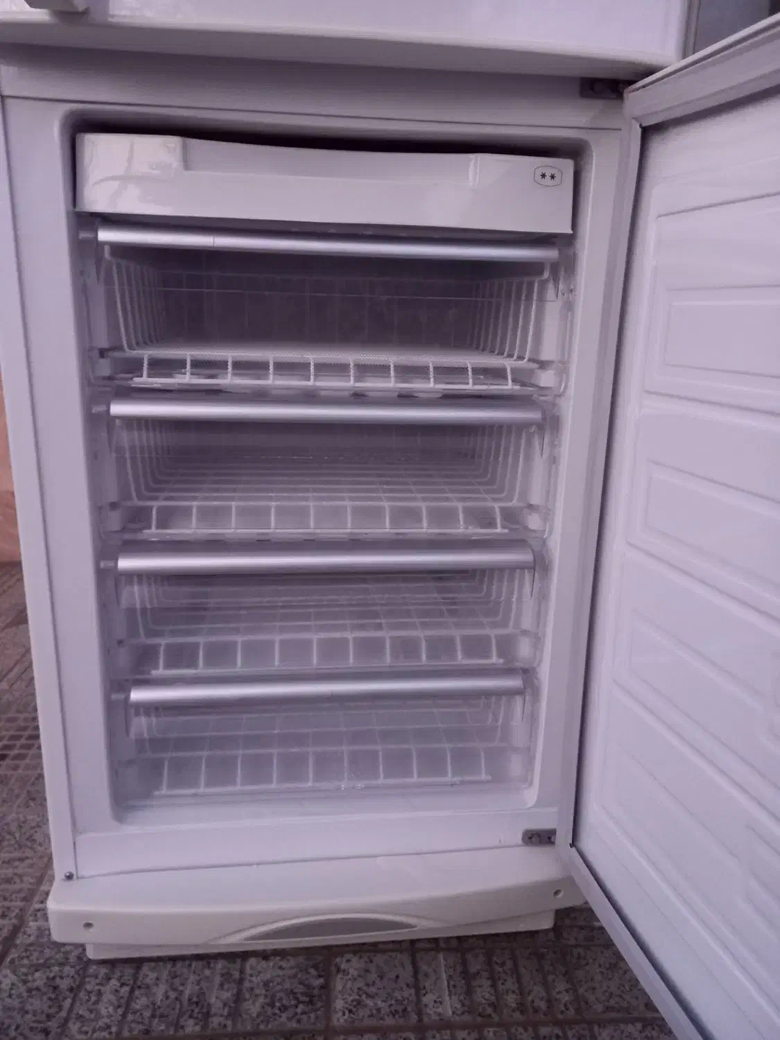 یخچال سیلوان فروشی در حد نو|یخچال و فریزر|باغ حلی, |دیوار