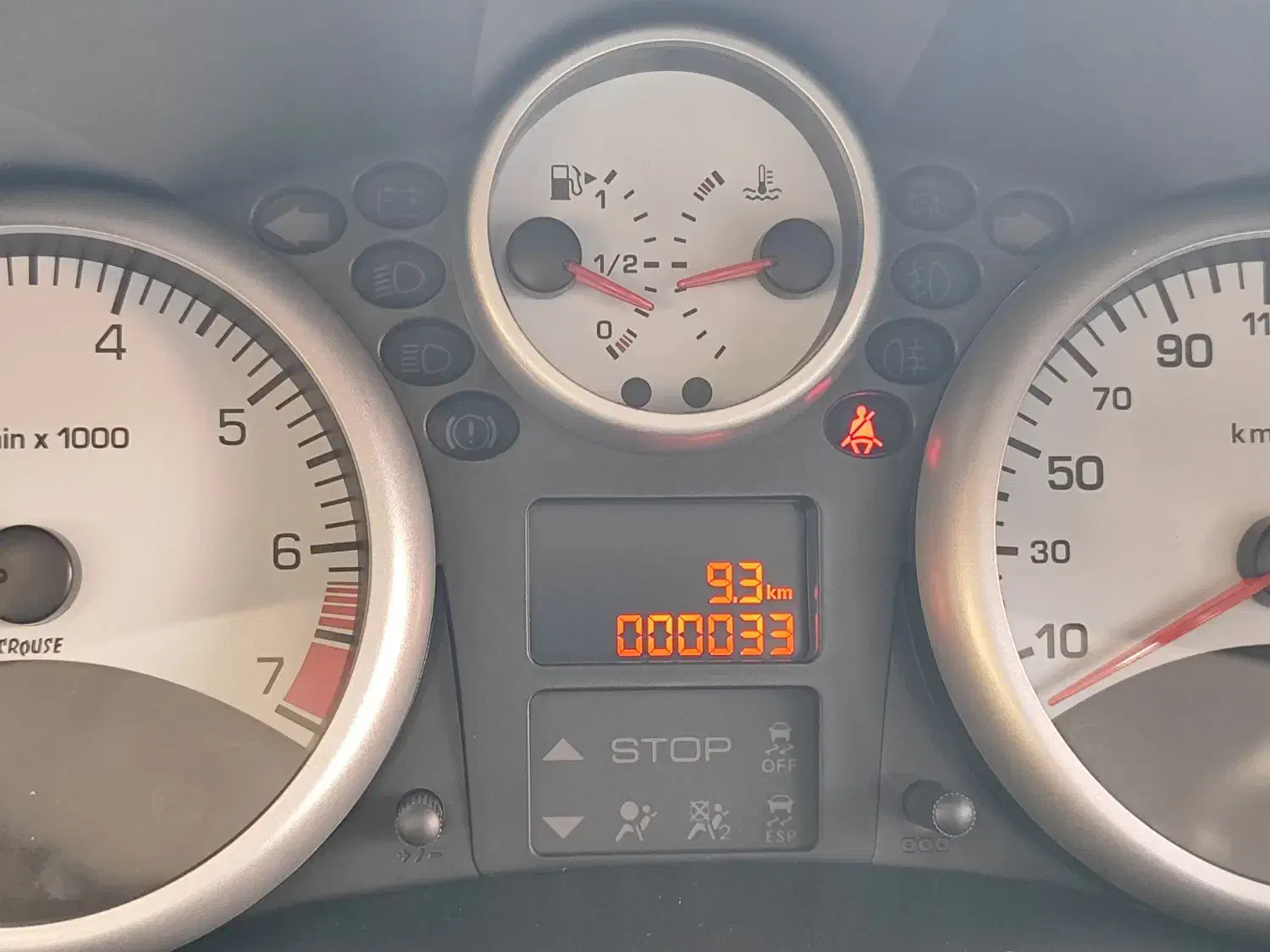 207 صفر،خشک tu5|خودرو سواری و وانت|مشهد, مصلی (کارمندان اول)|دیوار