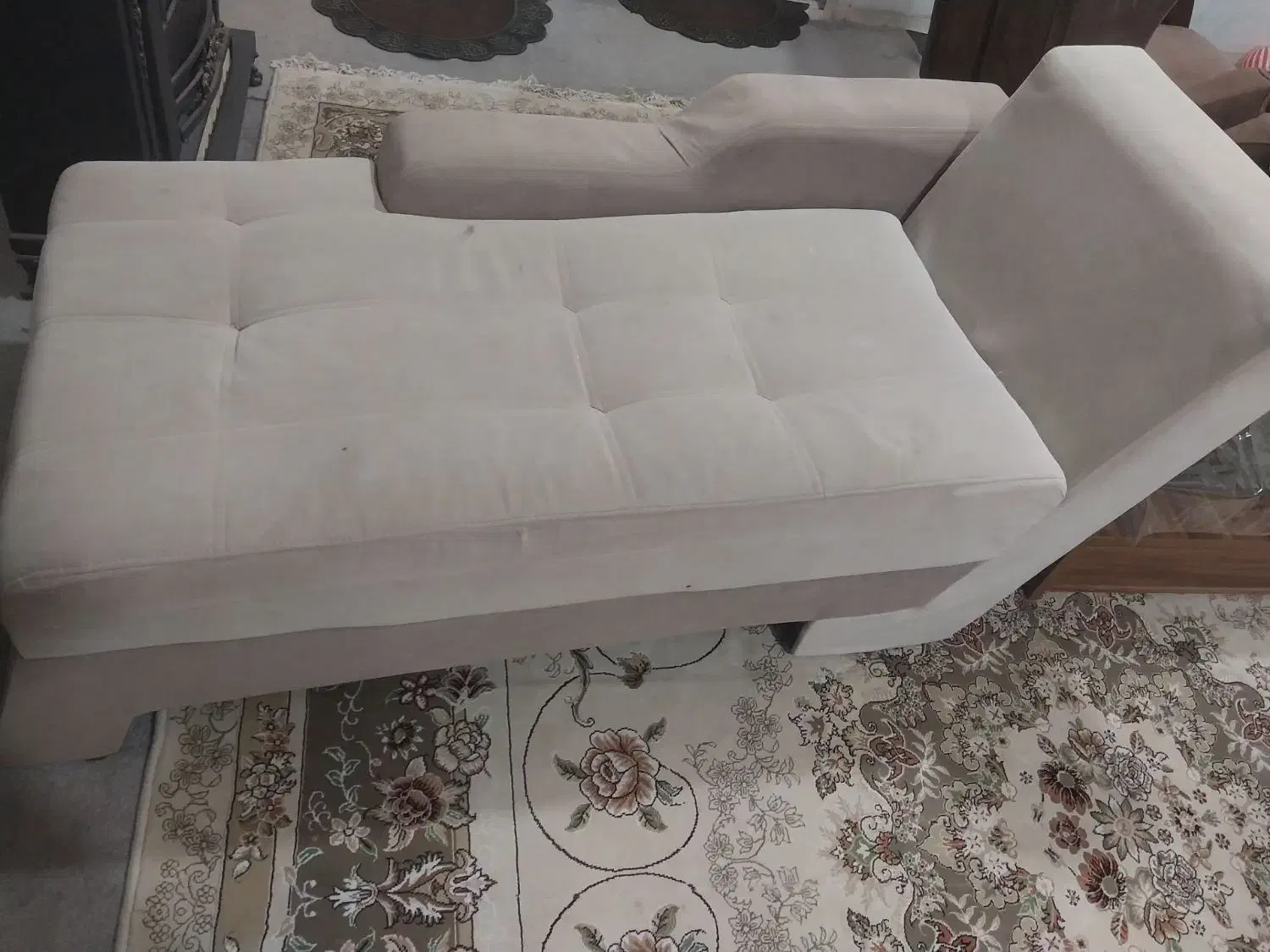 شزلون|مبلمان خانگی و میز عسلی|تربتحیدریه, باغ سلطانی|دیوار