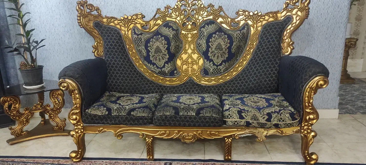 فروش مبل سلطنتی7نفره دوتا عسلی یه میزوسط میزtv|مبلمان خانگی و میز عسلی|بابل, |دیوار