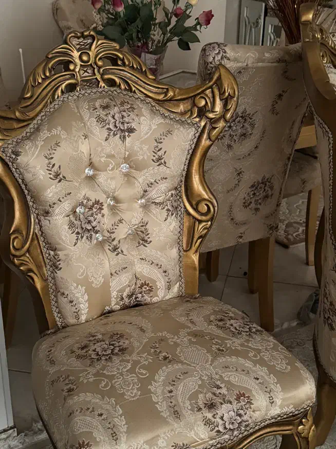 مبل ۹ نفره کلاسیک و میز نهارخوری|مبلمان خانگی و میز عسلی|باقرشهر, |دیوار