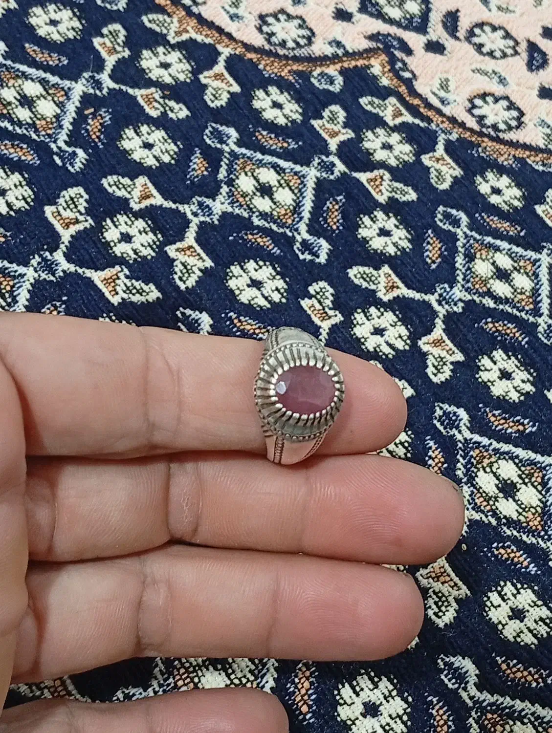 سه عدد انگشتر|جواهرات|نقده, |دیوار