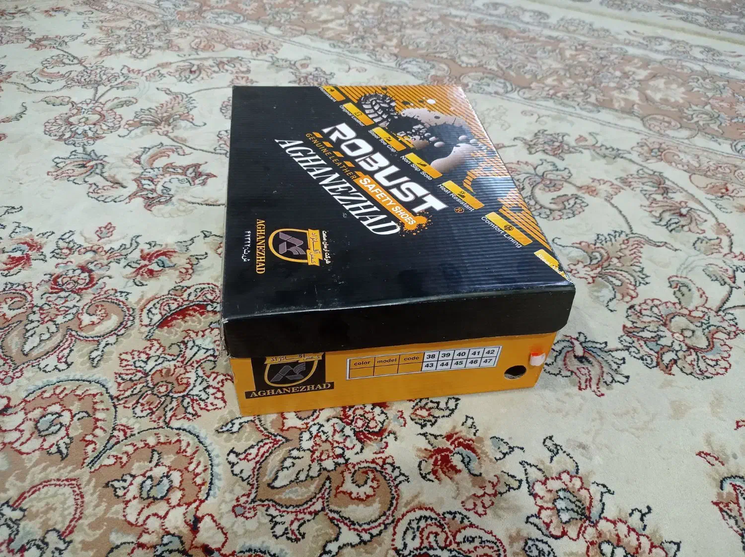 کفش ایمنی با کیفیت آقا نژاد|کیف، کفش، کمربند|جم, |دیوار