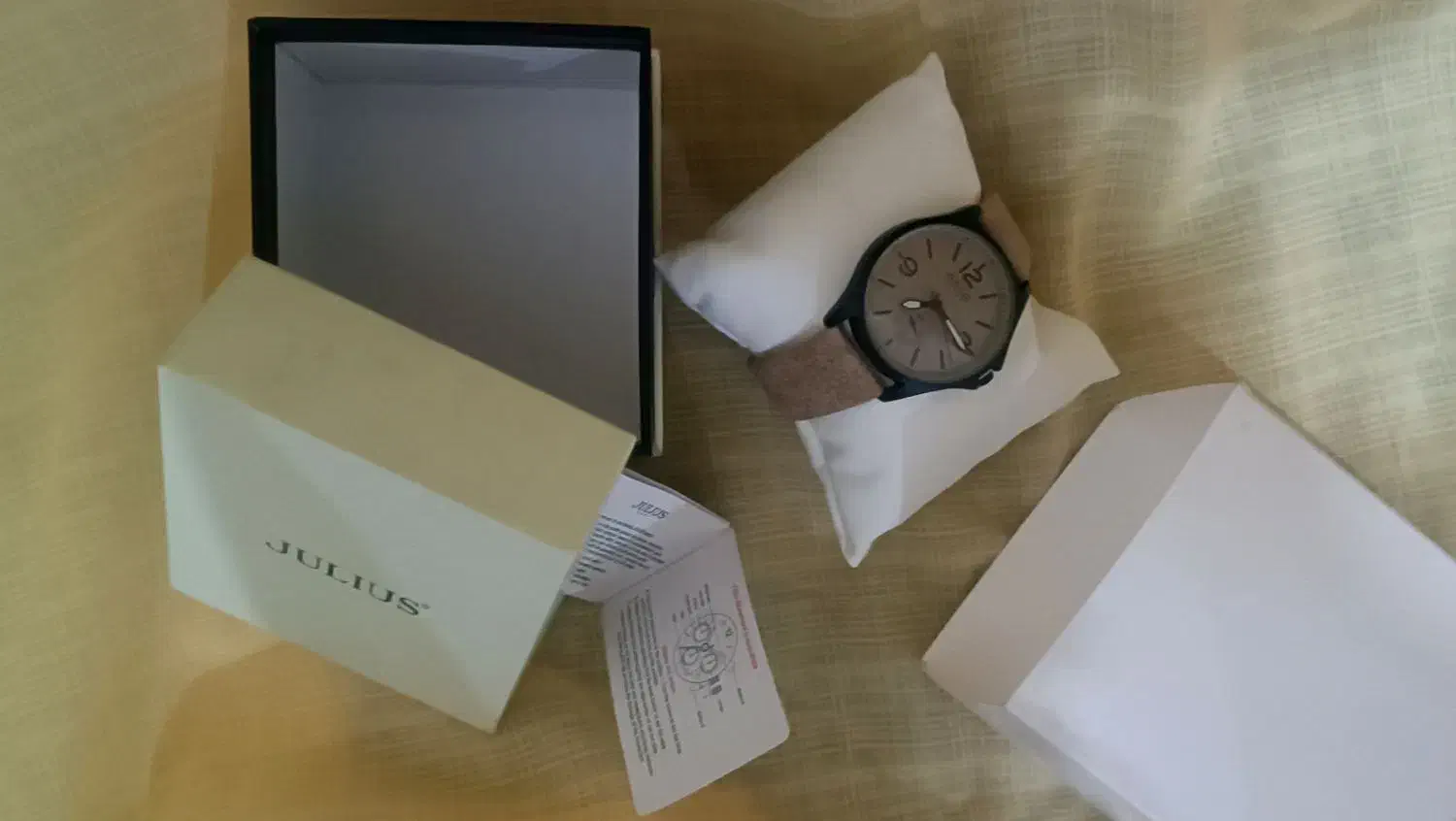 ساعت جولیوس|ساعت|خرمآباد, |دیوار