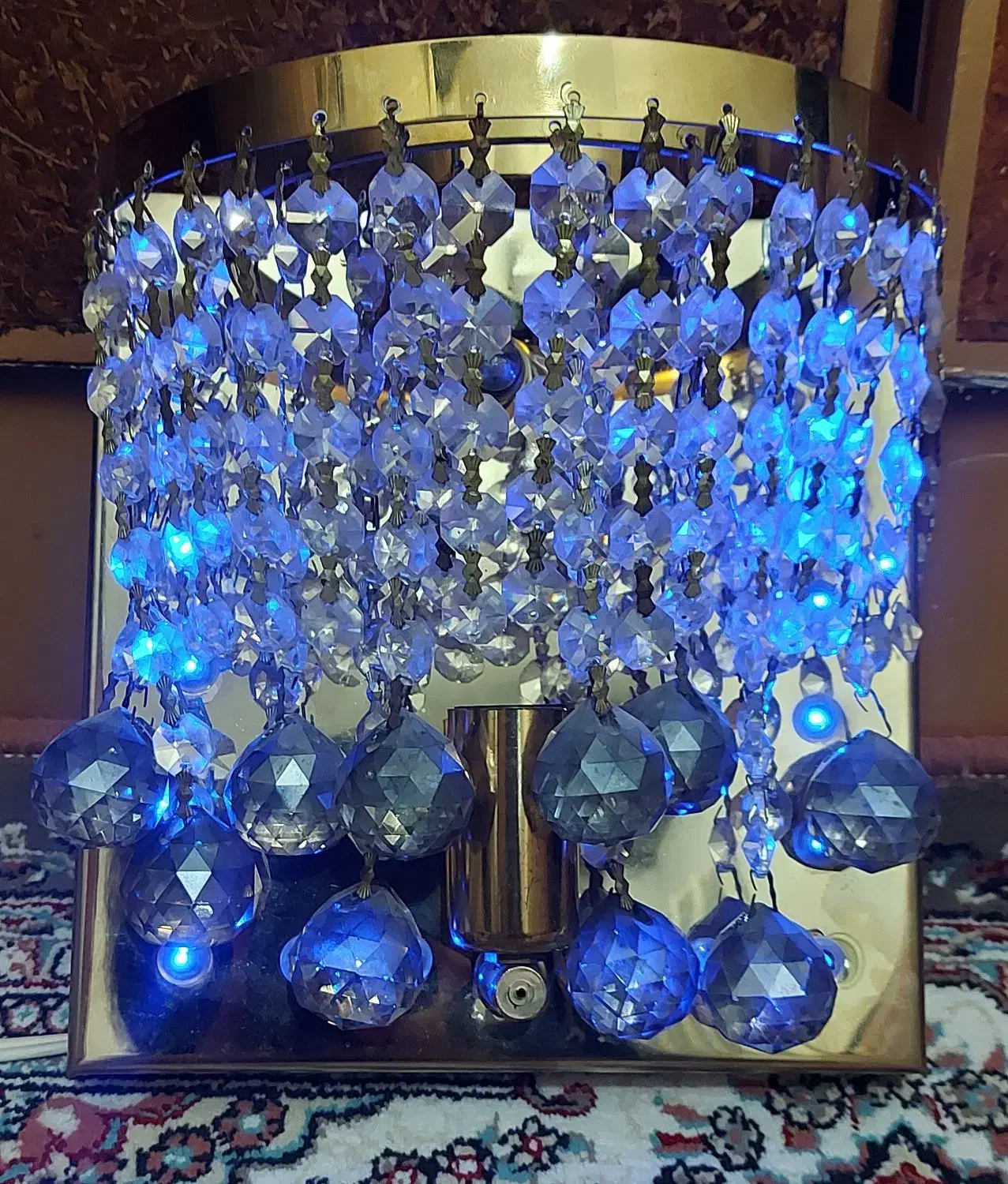 لوستر دیواری کریستالی طلایی|لوستر و چراغ آویز|قرچک, محمد آباد|دیوار