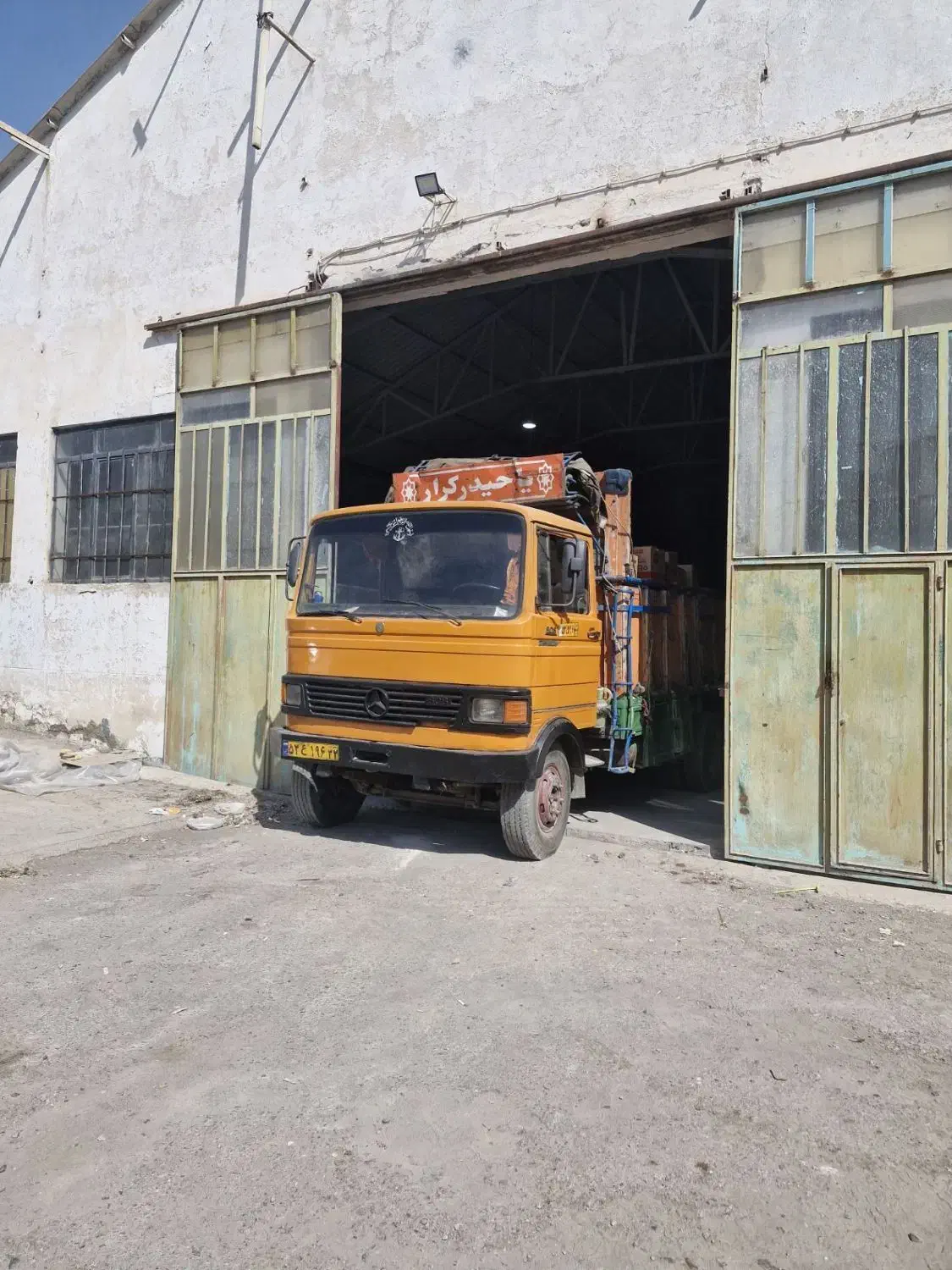 خاور۸۰۸ باری مدل ۸۱|خودرو سنگین|مشهد, دوست آباد|دیوار