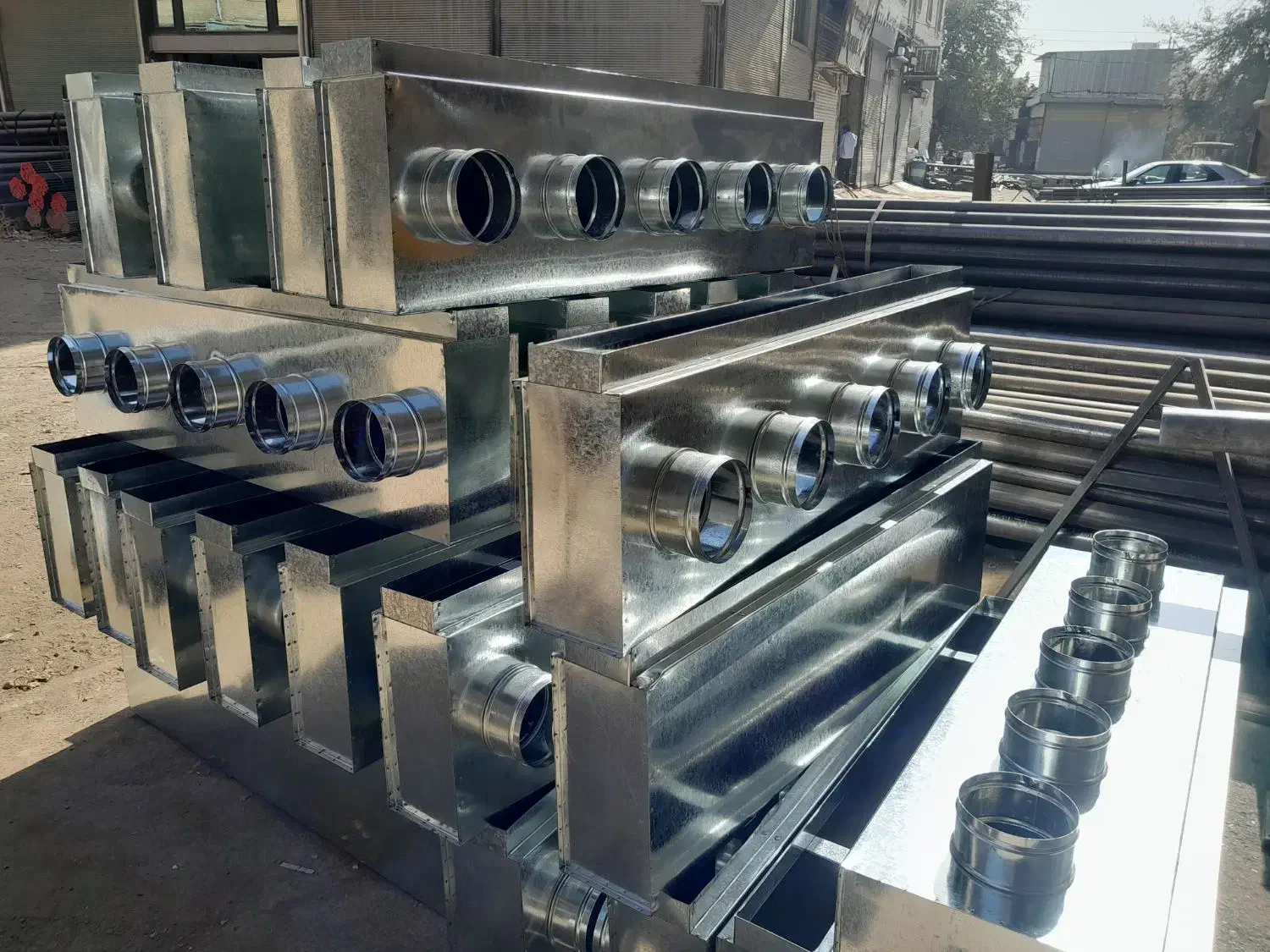 پلنیوم باکس اسلوت 11 * 130 با عایق الاستومری|کولر گازی و فن‌کوئل|اسلام‌شهر, شهرک سعیدیه|دیوار