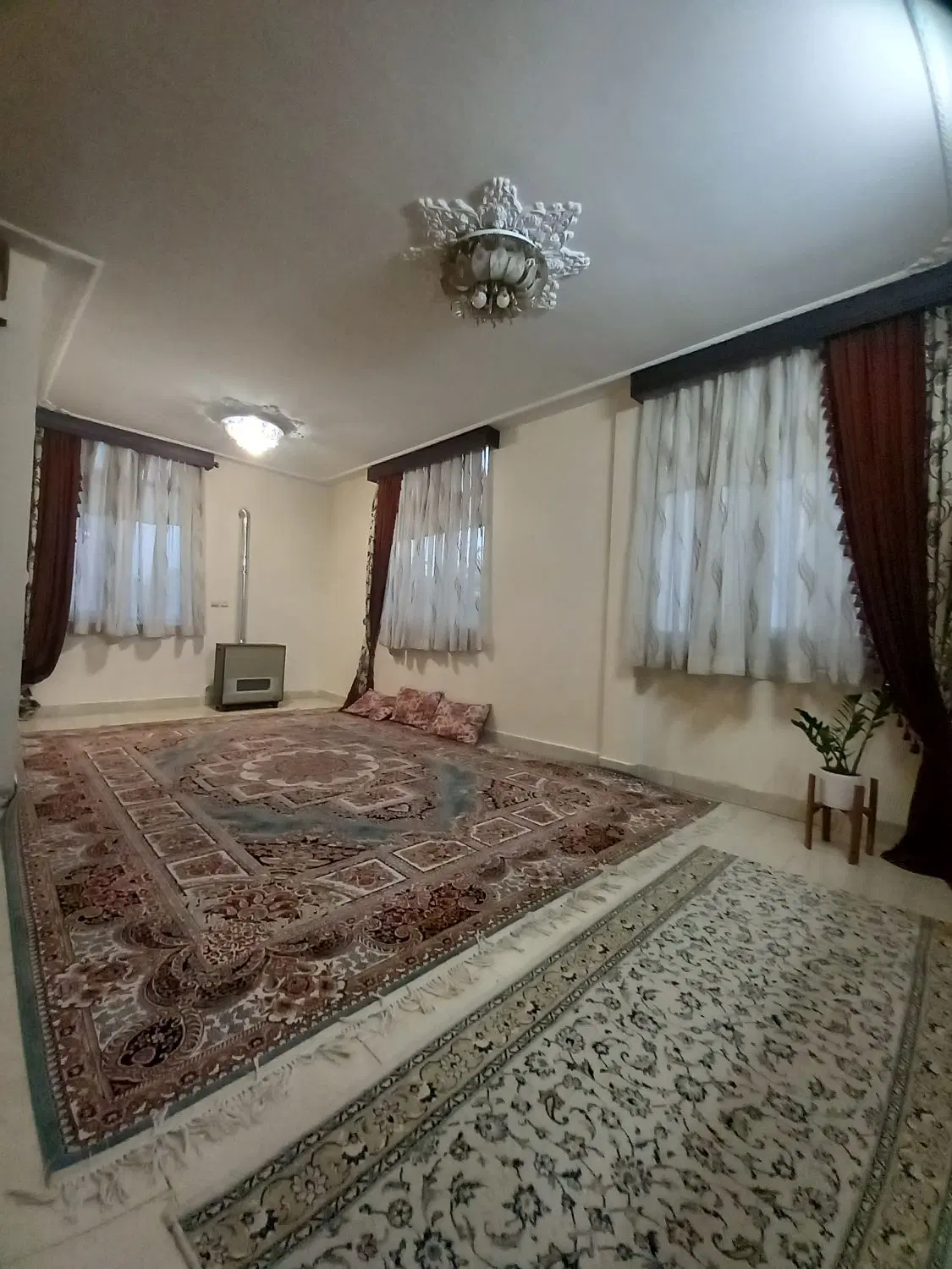 آپارتمان یک خوابه / پارکینگ غیر مزاحم / نبیئیان|اجارهٔ آپارتمان|تهران, وحیدیه|دیوار