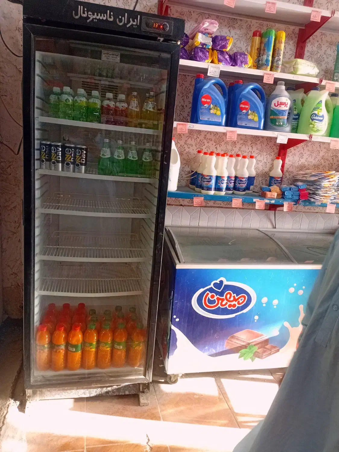 مغازه با تمام اجناس بفروش میرسد|فروشگاه و مغازه|هیرمند, |دیوار