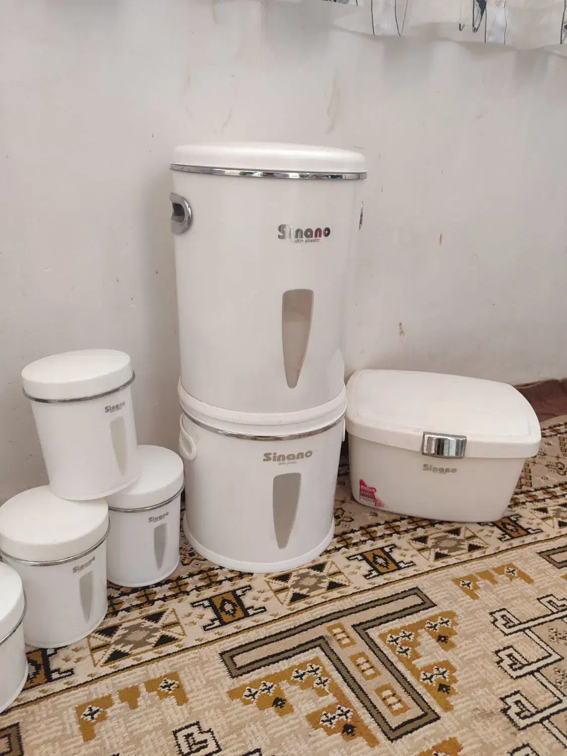 سرویس اورانوس و سرویس چایخوری|ظروف نگهدارنده، پلاستیکی، یکبارمصرف|نیشابور, فضل|دیوار