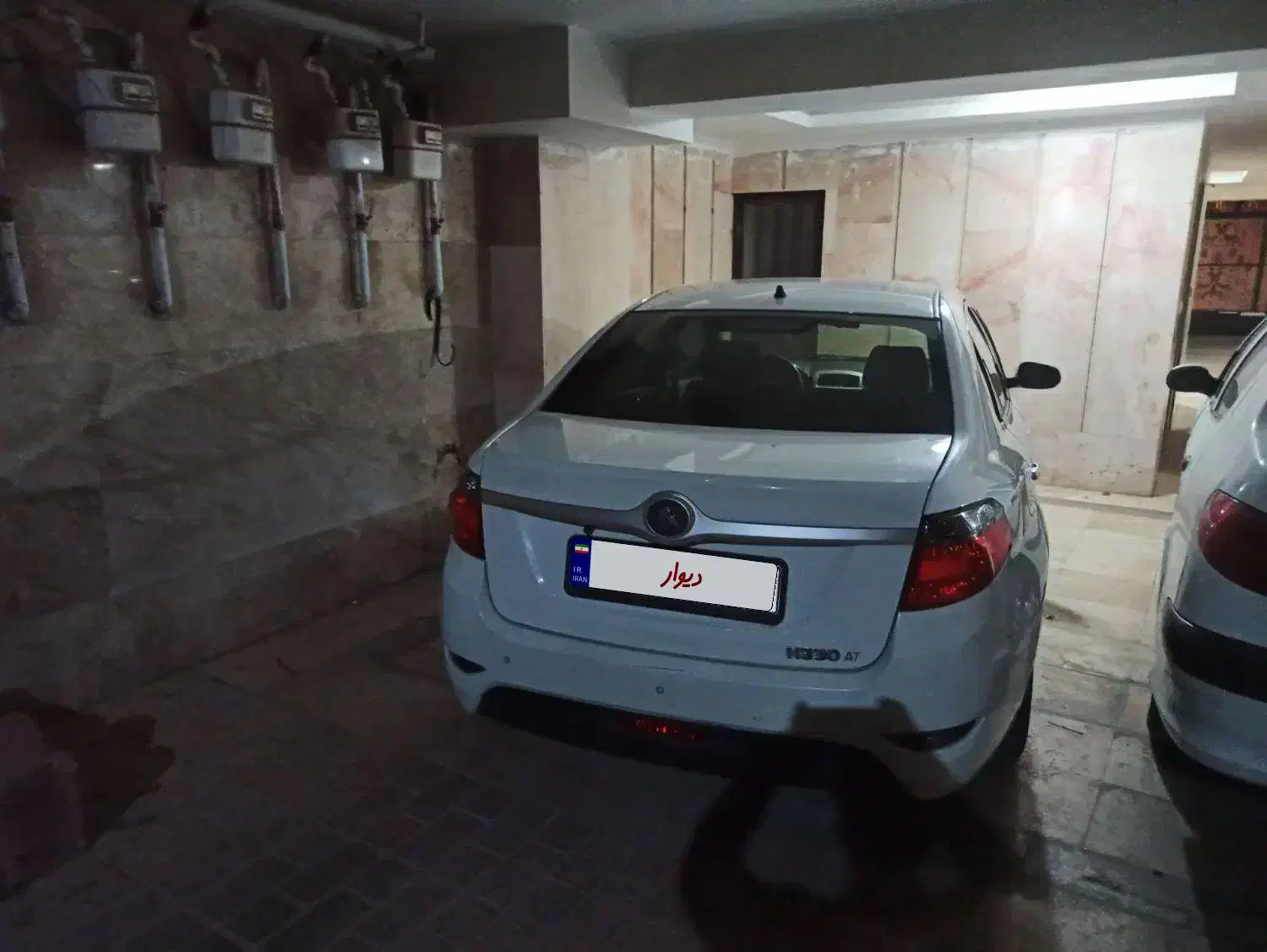 برلیانس اچ۳۳۰|خودرو سواری و وانت|اراک, |دیوار