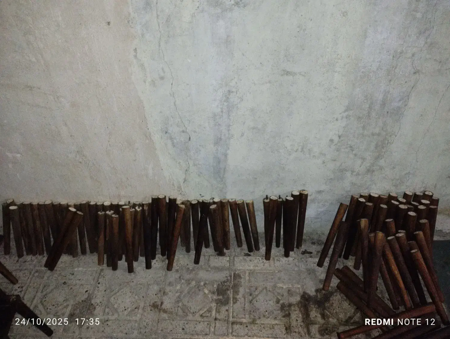 فروش پایه مخروطی و پایه خراطی|صنایع دستی و سایر لوازم تزئینی|تربتحیدریه, میدان مرکزی|دیوار