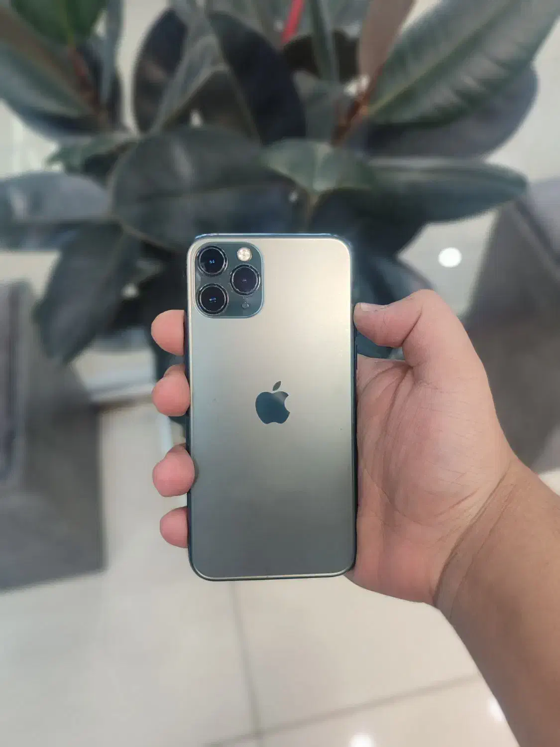 آیفون ۱۱ پرو بدون خط خش نقد و اقساط|موبایل|اصفهان, مفتح|دیوار