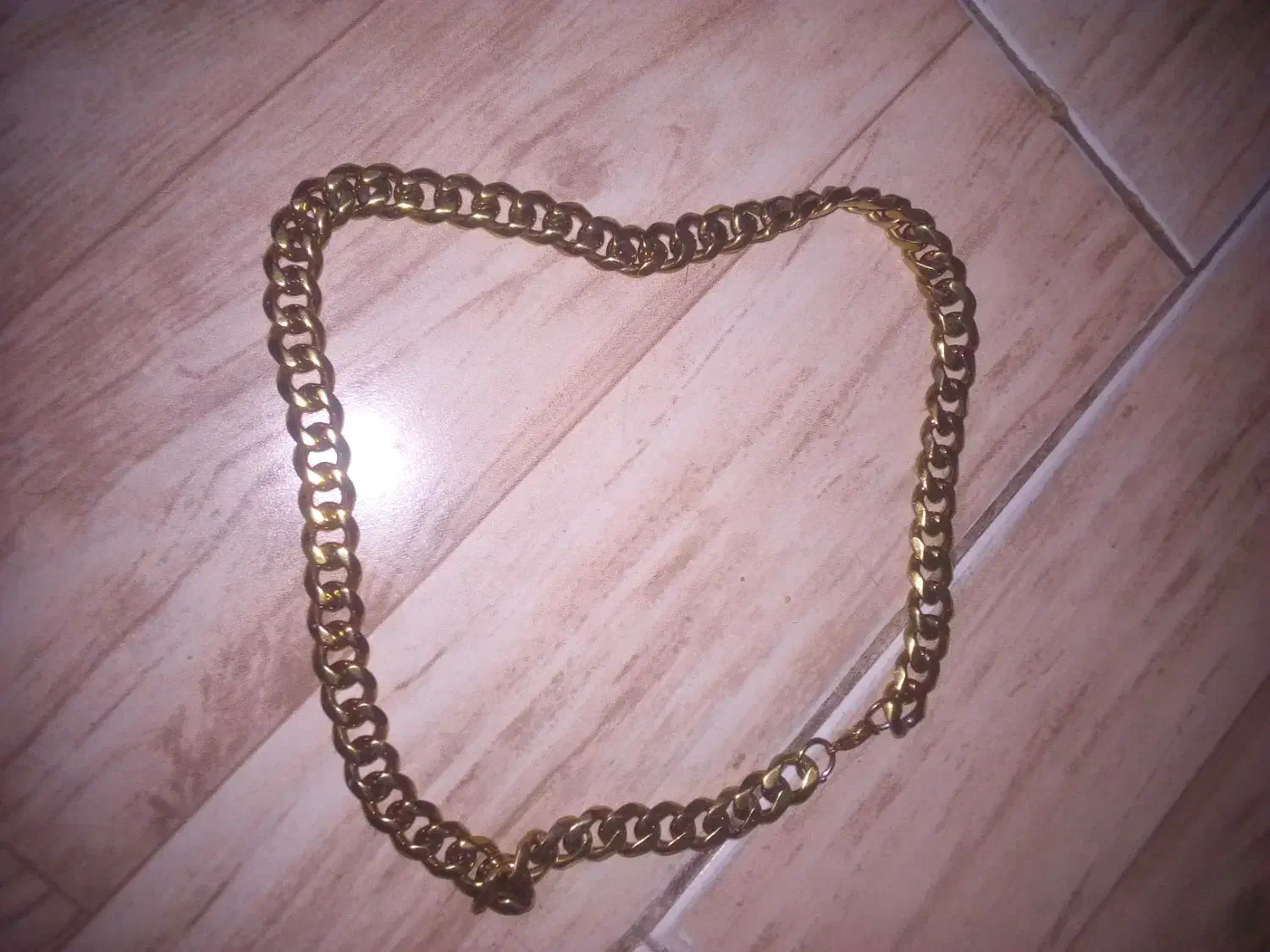 زنجیر|بدلیجات|مشهد, حضرت حجت|دیوار