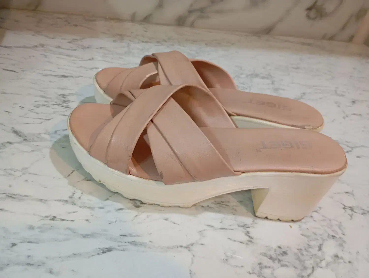 5جفت کفش زنانه نو و در حد نو|کیف، کفش، کمربند|فردیس, شهرک ۱۱۰|دیوار