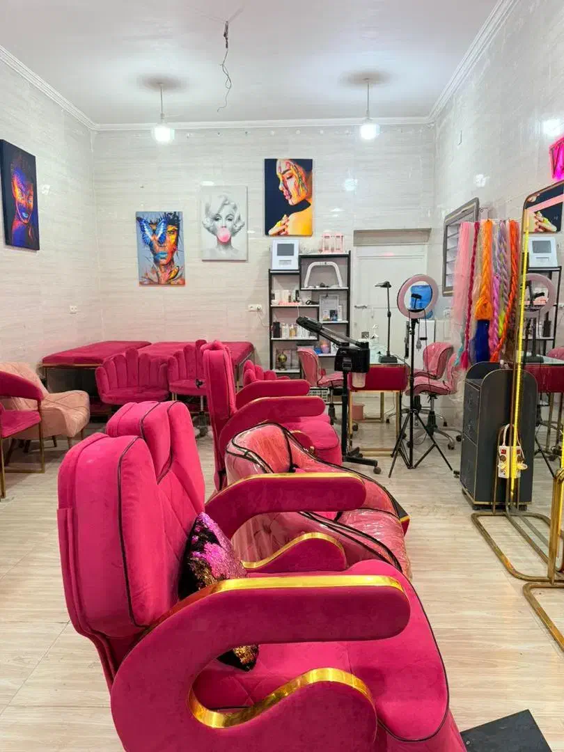 فروش ارایشگاه زنانه|آرایشگاه و سالنهای زیبایی|سراوان, |دیوار