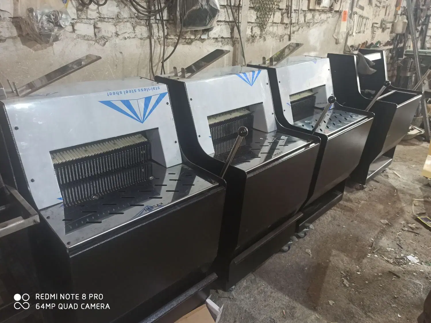 رول کن و تست بر نان فانتزی|کافیشاپ و رستوران|تهران, خانیآباد|دیوار