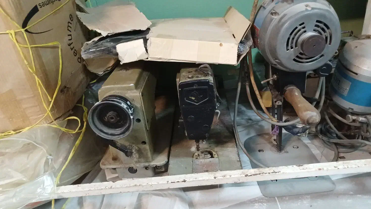 چرخ خیاطی صنعتی|ماشینآلات صنعتی|کیش, |دیوار