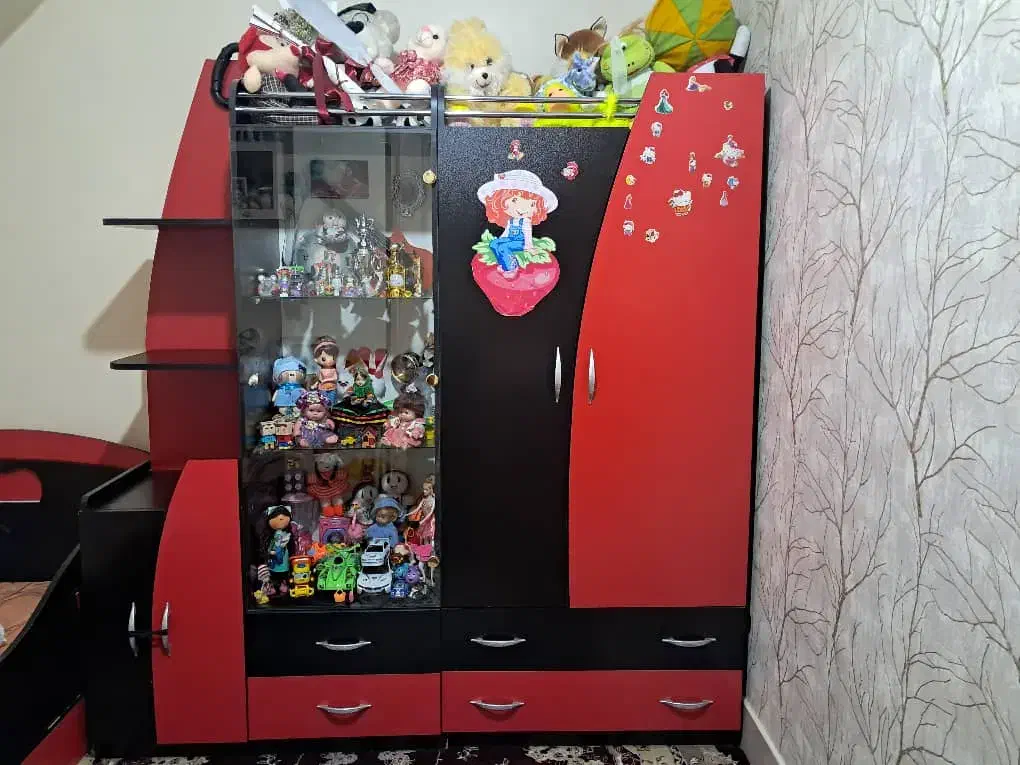 تخت و کمد|تخت و سرویس خواب|اصفهان, خواجو|دیوار