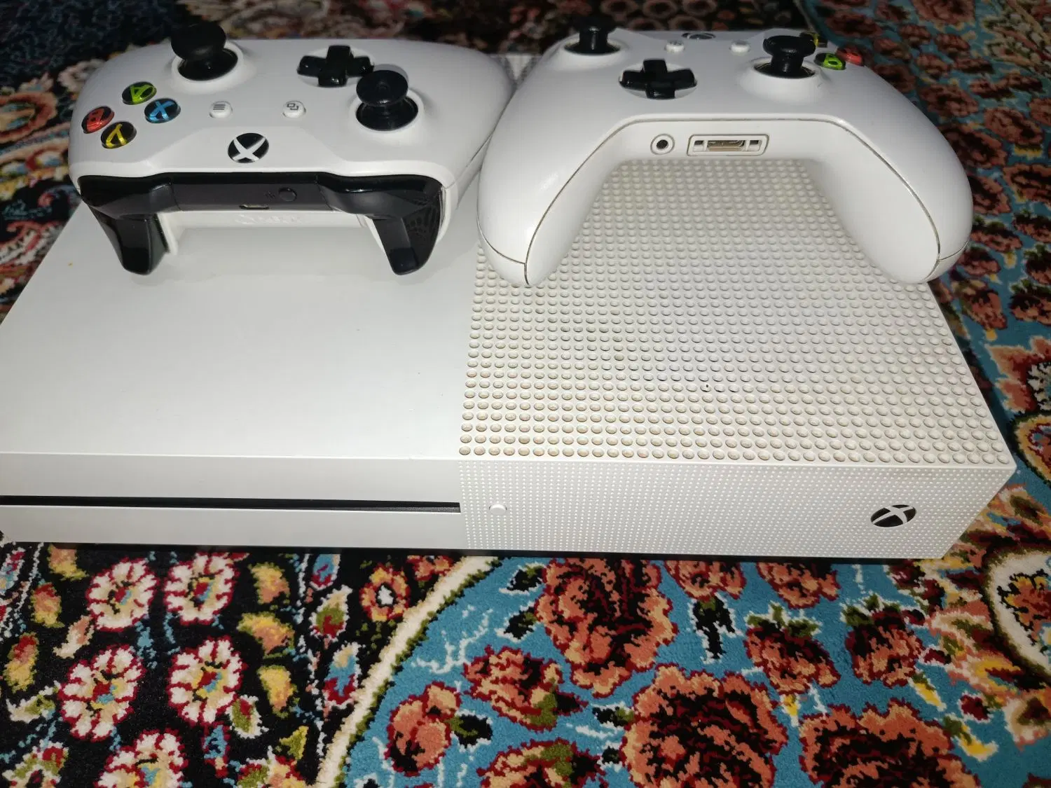 Xbox ones 1tra|کنسول، بازی ویدئویی و آنلاین|دهگلان, |دیوار