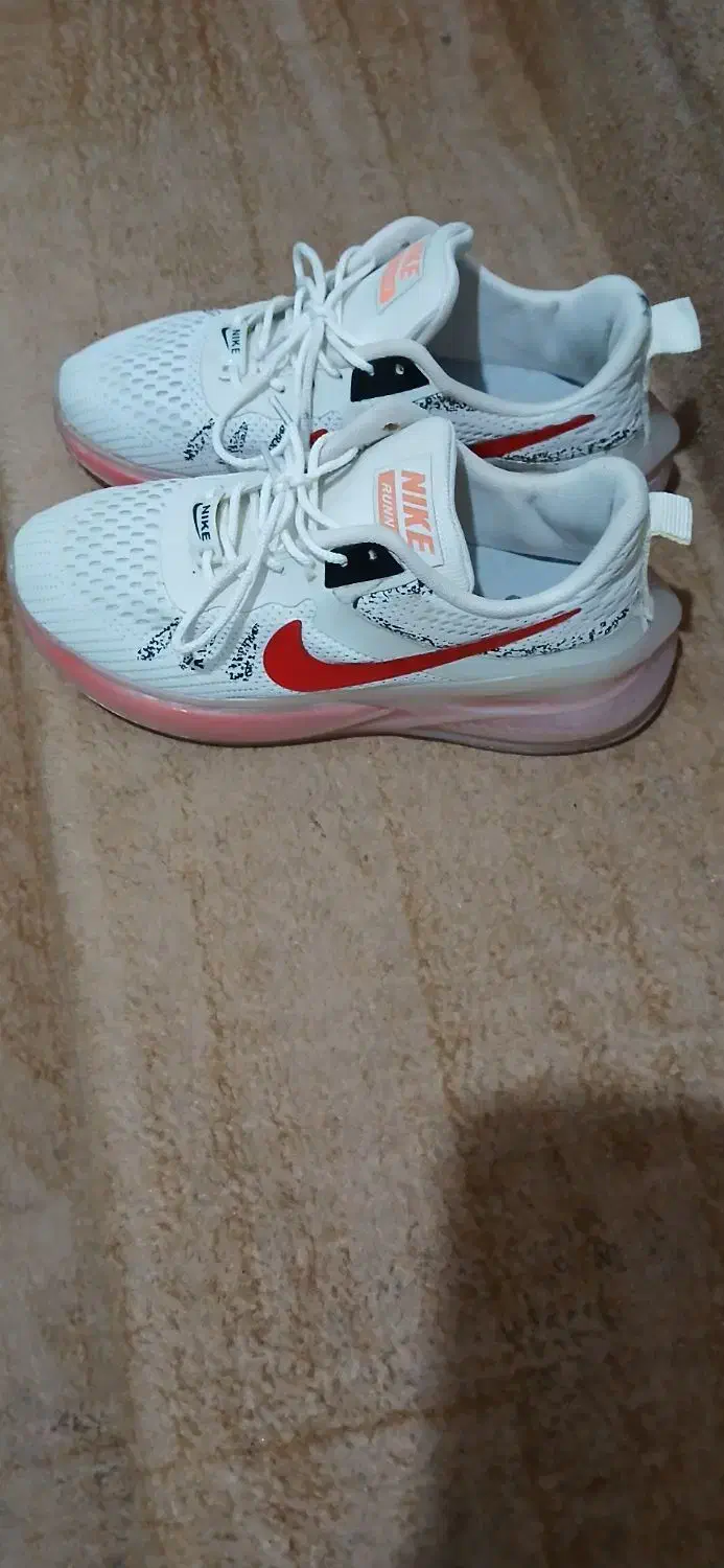 کتونی نایک|کیف، کفش، کمربند|پاکدشت, حصار امیر|دیوار