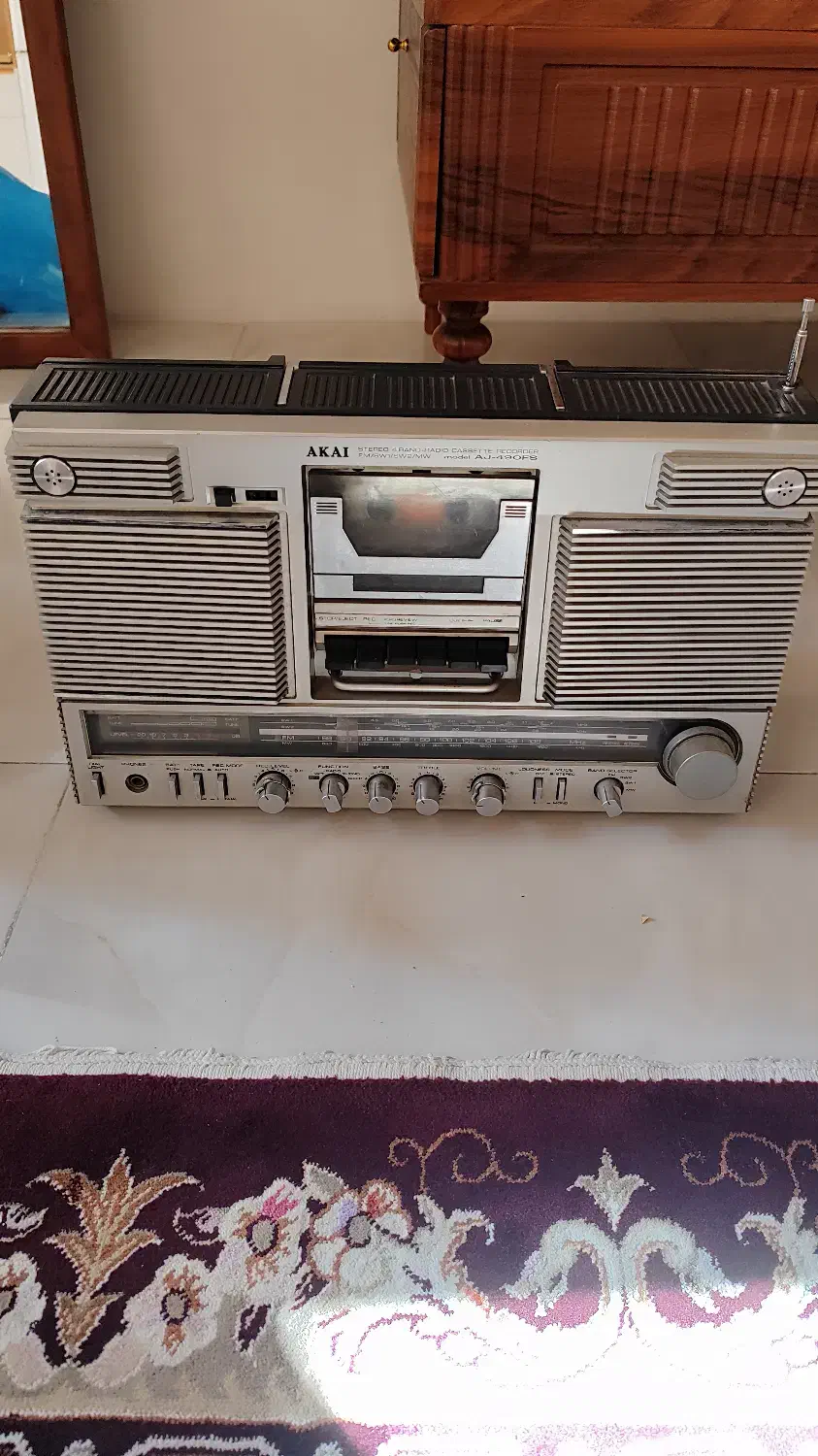 رادیو ضبط قدیمی|کلکسیون اشیاء عتیقه|چهاردانگه (تهران), |دیوار