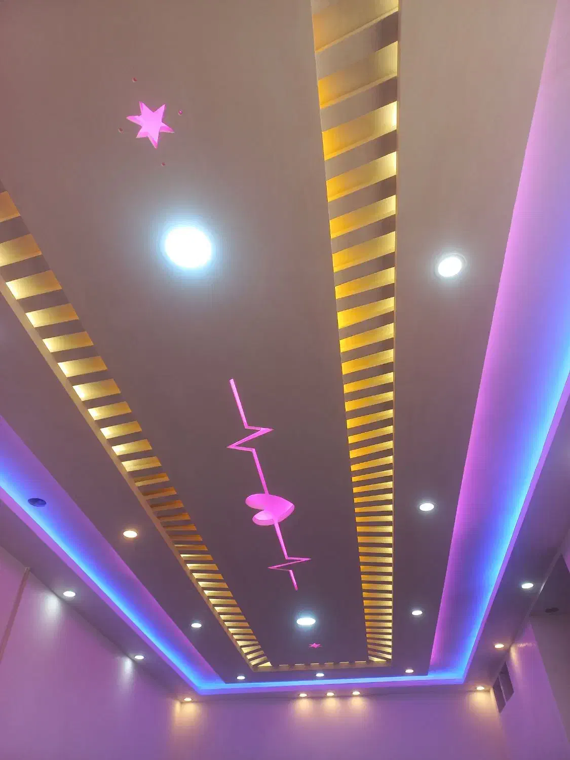 گچکار|خدمات پیشه و مهارت|رباطکریم, شترخوار|دیوار