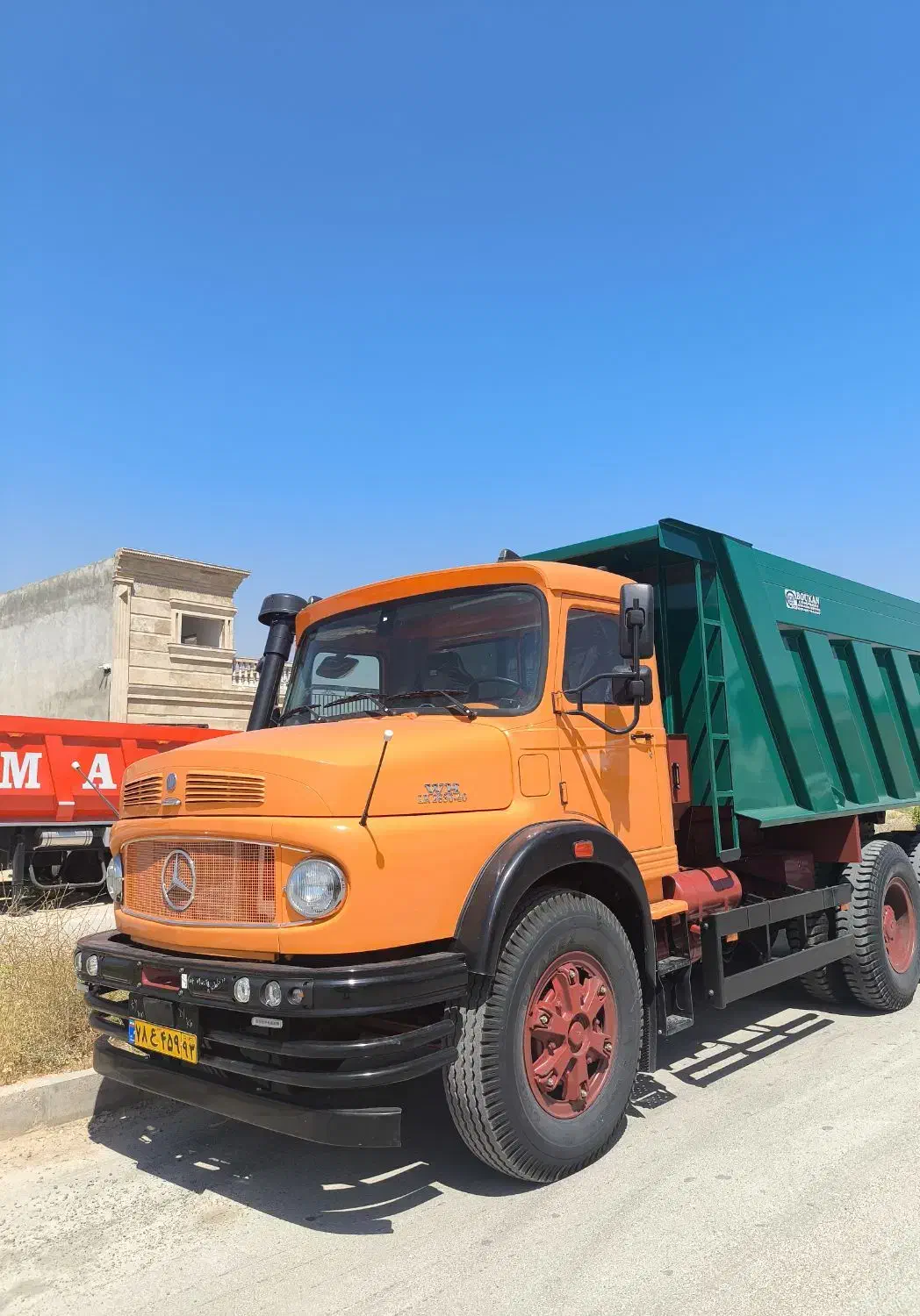 حمل نخاله ماسه شسته06مخلوط خاک باغچه کمپرسی اجرگری|خدمات حمل و نقل|شیراز, دروازه قران|دیوار