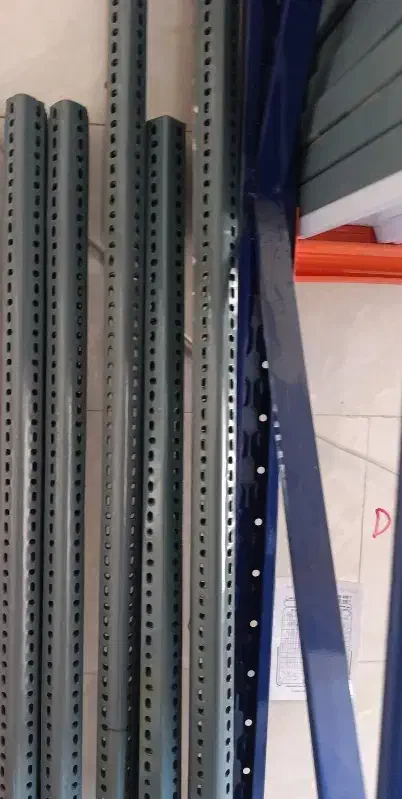 شلف پیچ‌مهره ای /کفی با ضخامت|کتابخانه، شلف، قفسه‌های دیواری|قائم‌شهر, |دیوار